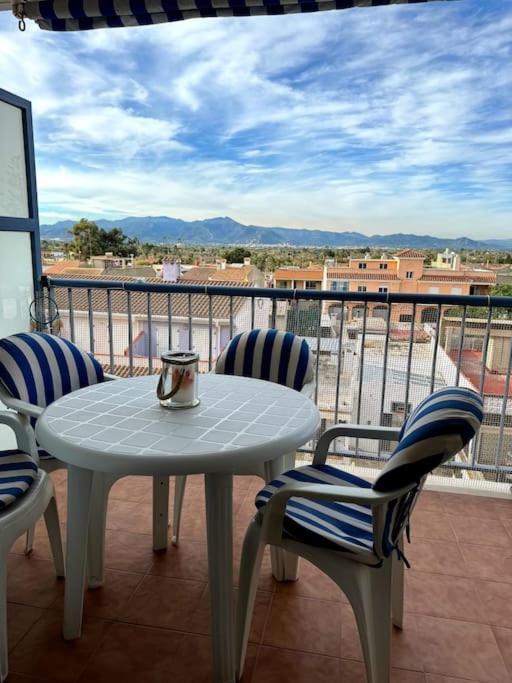 Apartamento El Faro Playa Nules 卡斯特利翁-德拉普拉纳 外观 照片